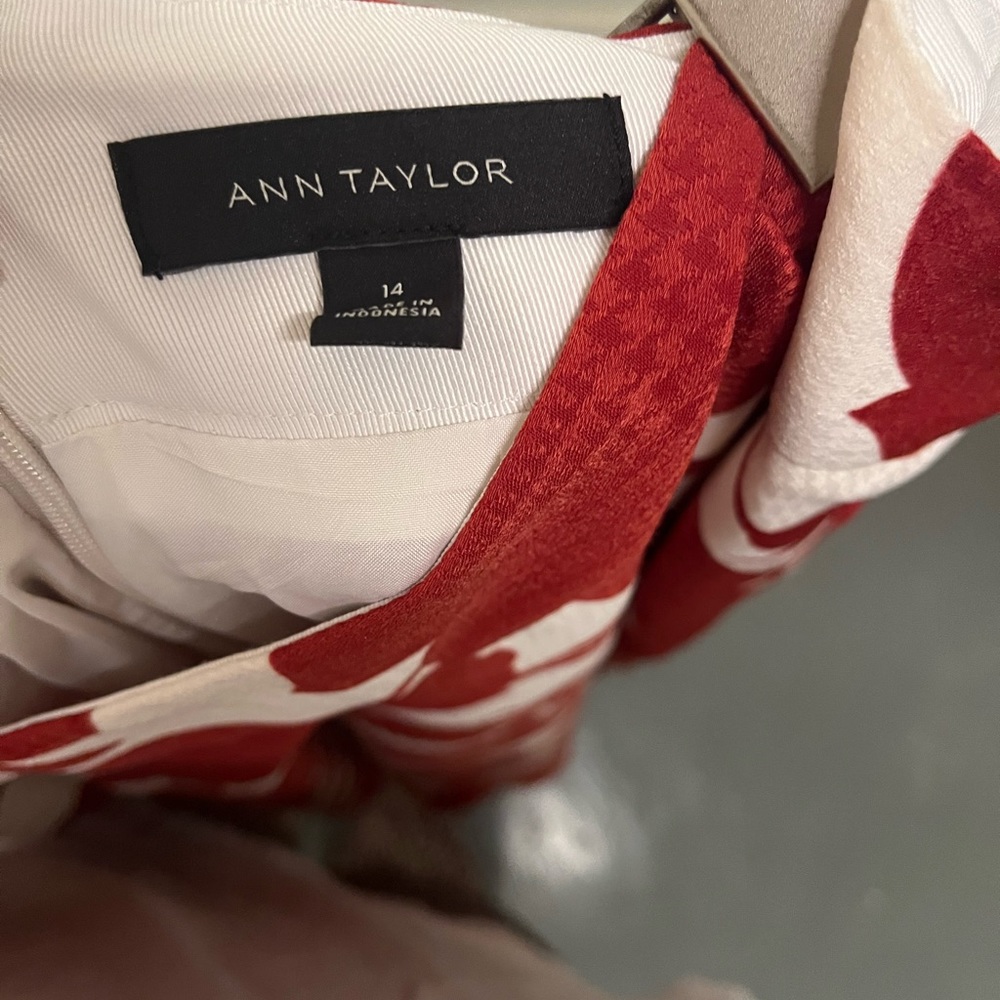 Ann Taylor A-Line Floral Skirt